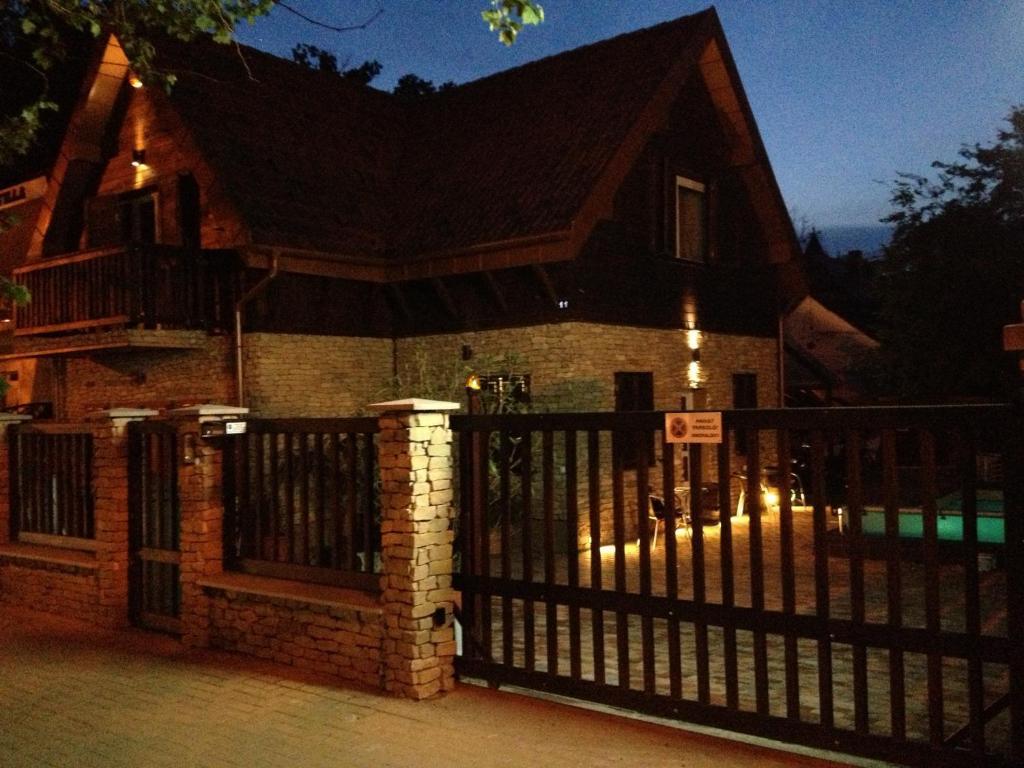 Smeraldo Villa Siófok Exterior foto